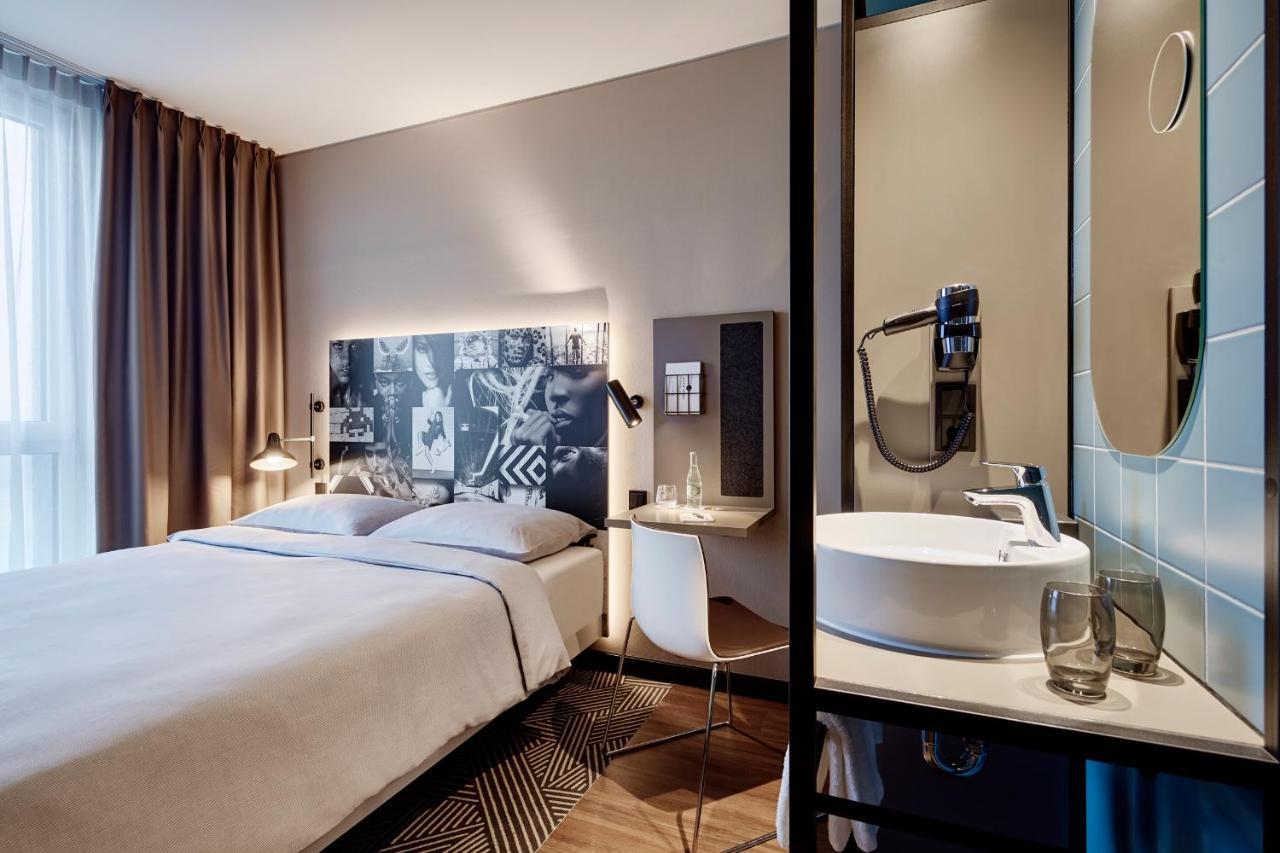 Legere Hotel Wiesbaden-タウヌスシュタイン エクステリア 写真