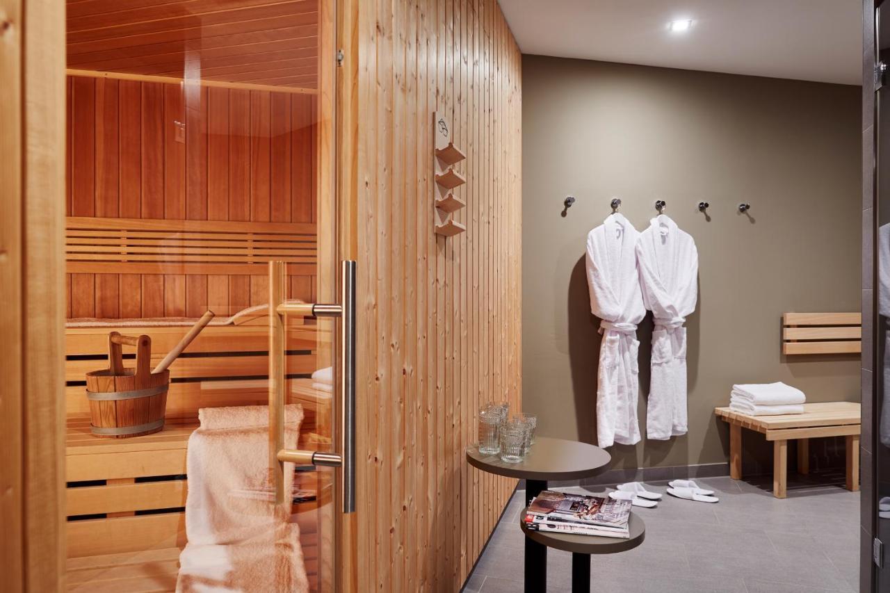 Legere Hotel Wiesbaden-タウヌスシュタイン エクステリア 写真